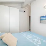 Domusmeralda - Blu - Attico Sul Mare Daire *