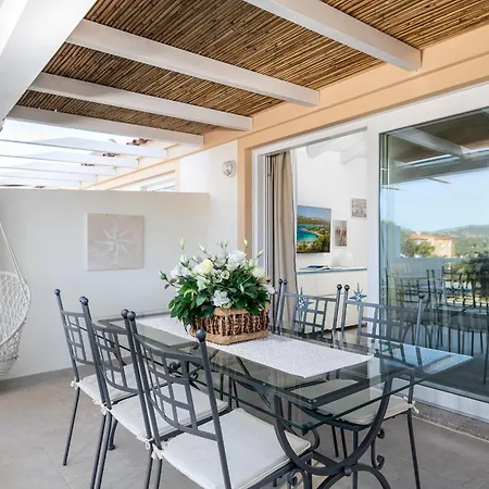 Domusmeralda - Blu - Attico Sul Mare Διαμέρισμα